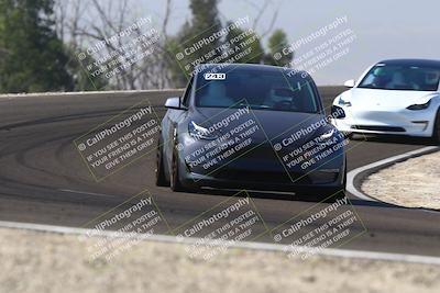 media/Nov-08-2025-Speed Ventures (Sat) [[1c7a6332f5]]/TC B/Session 2 (Turn 2)/